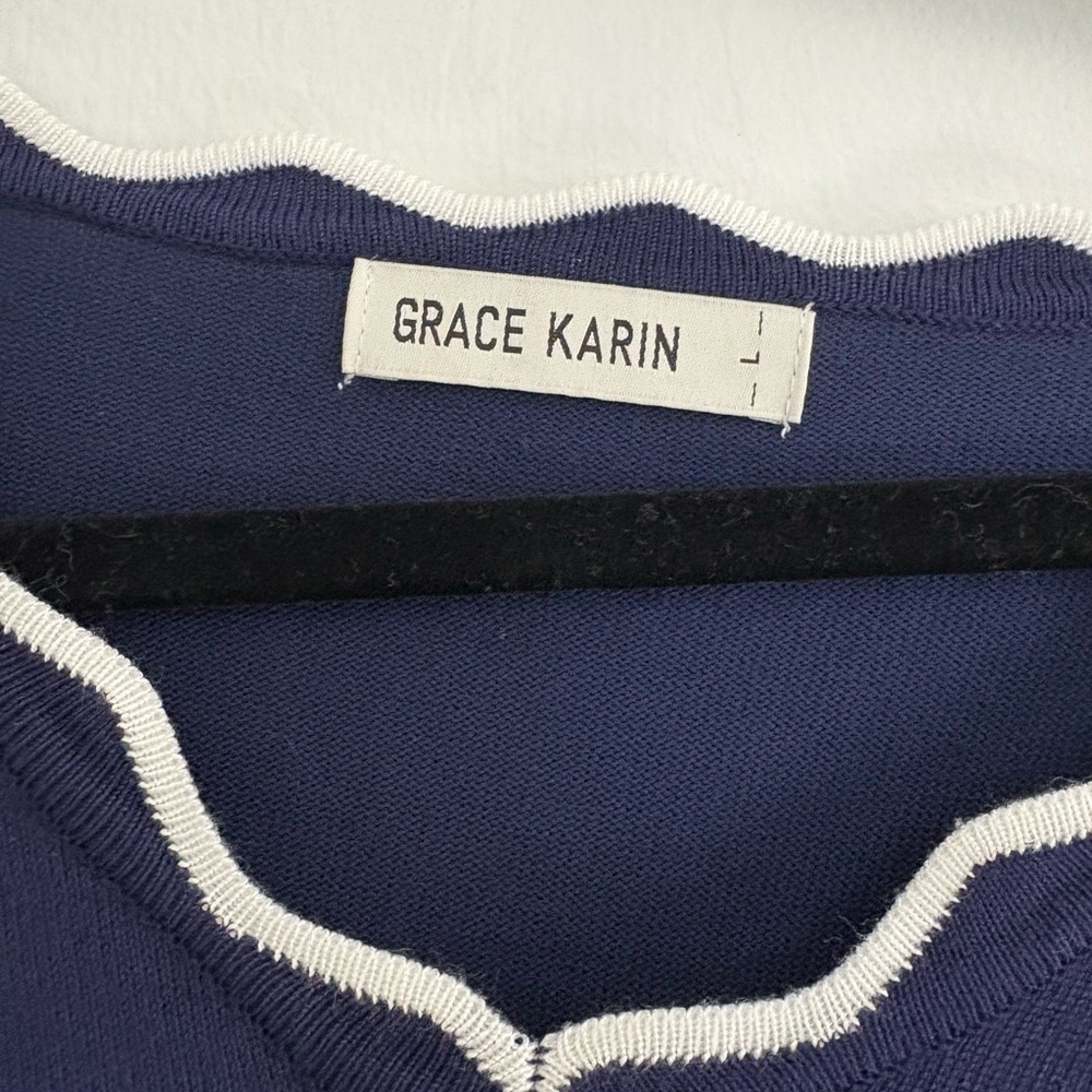 Women's Grace Karin Blue Scalloped V-Neck Sweater Size Large - Picture 4 of 4